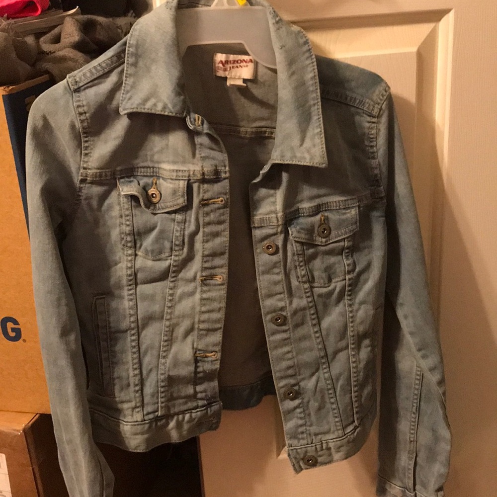 Denim distressed cropped jacket